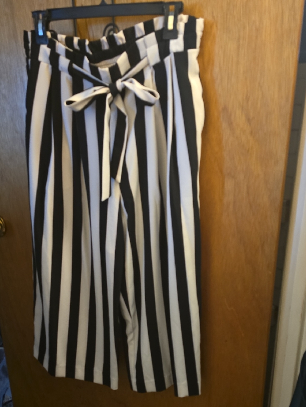 Worthington Black and White Vertical Stripe Gaucho Pants with Tie Waist